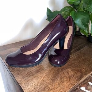 New Clarks Adriel Viola Womens Aubergine Patent Leather Heel‎ Pumps Size 7